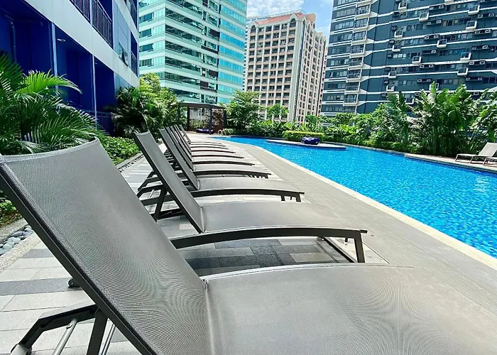 Apartment Ikigai's Alpha Makati View With Balcony Perfect For Relaxation Manila