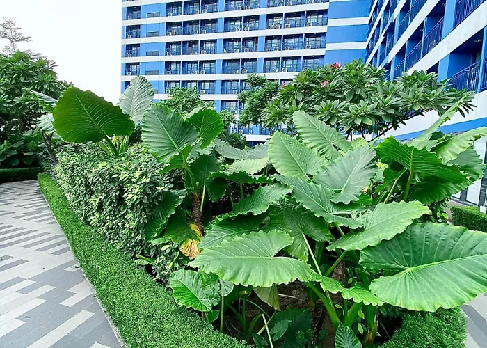 Ikigai's Alpha Makati View With Balcony Perfect For Relaxation Apartment
